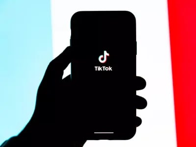 Warum TikTok Likes kaufen dein Selbstbewusstsein auf der Plattform stärkt