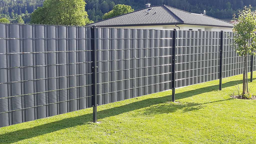 Die richtige Auswahl von Farben für Doppelstabmattenzaun-Elemente: Ein Leitfaden zur Gestaltung eines harmonischen Gartenzauns
